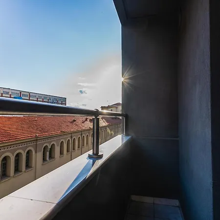 Incentro, By Ladadika *