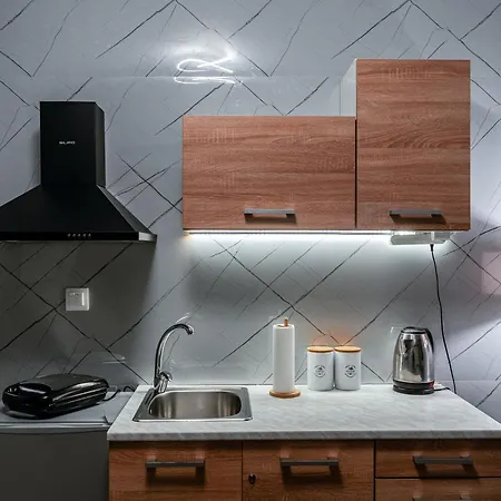 Incentro, By Ladadika