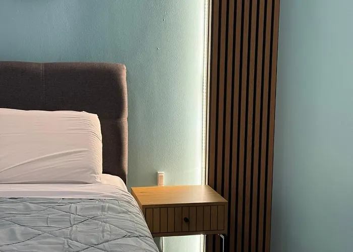 Incentro, By Ladadika *