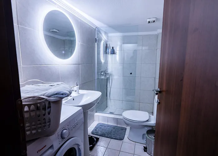 Incentro, By Ladadika Апартаменты